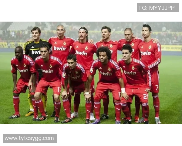 南京乒乓球队在世界杯中的团队协作表现及其对比赛结果的影响分析