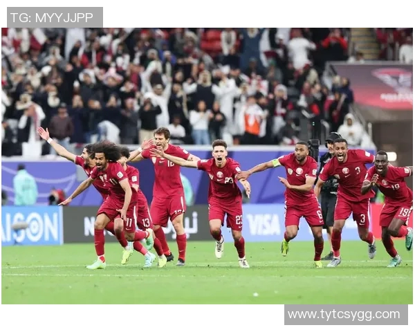 卡塔尔足球明星风采展现精彩瞬间与辉煌成就的视觉盛宴