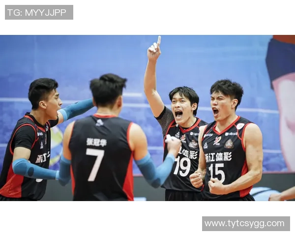 武汉排球队以61分领跑杯赛积分榜展现强劲实力和夺冠希望