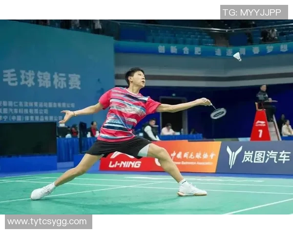 重庆羽毛球队在杯赛中的速度表现分析与战术探讨 重庆羽毛球队在杯赛中的速度表现分析与战术探讨