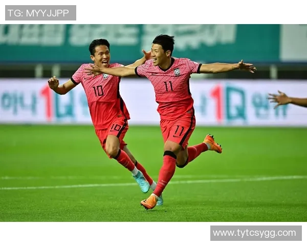 韩国女足球明星的时尚发型大揭秘引领潮流新风尚 韩国女足球明星的时尚发型大揭秘引领潮流新风尚